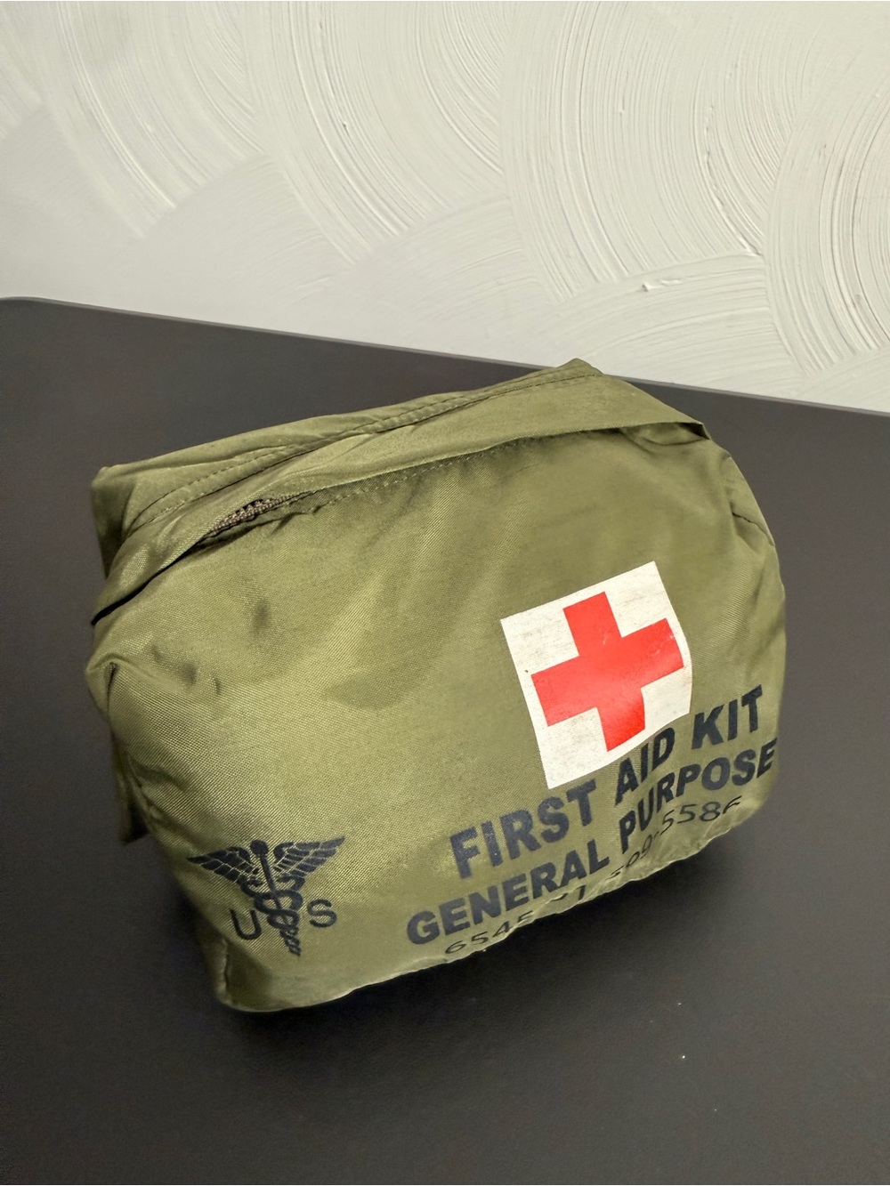 U.S. Military General Purpose First Aid Kit (NSN 6545-00-919-6650). - Picture 2 of 4
